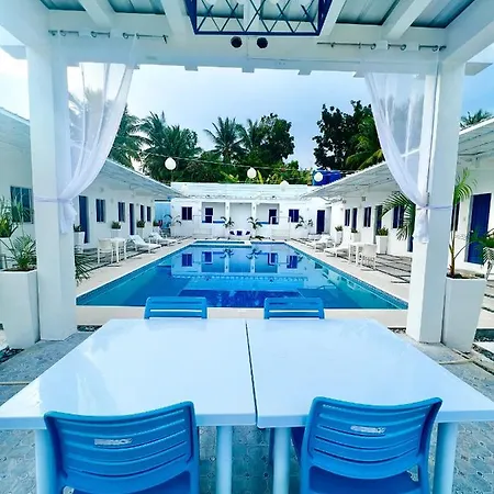 Issa'S Haven Resort